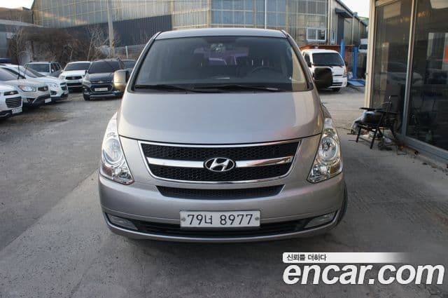 Hyundai Grand Starex CVX Luxury, 2015 1