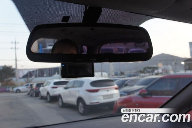 Hyundai Grand Starex CVX Luxury, 2015 17