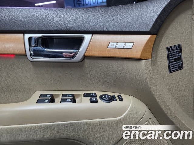 Kia Mohave 4WD KV300, 2014 10