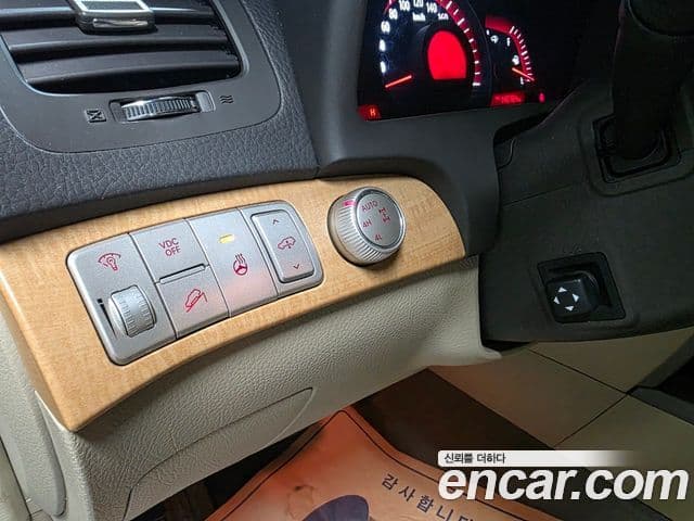 Kia Mohave 4WD KV300, 2014 16