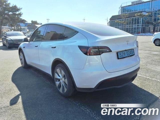 Tesla модель Y Long Range AWD, 2022 все фото