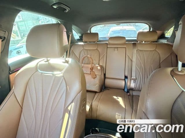 Genesis GV70, 2026 9