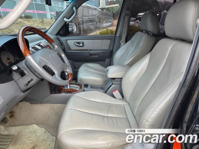 Hyundai 테라칸 топовая версия, 2006 14