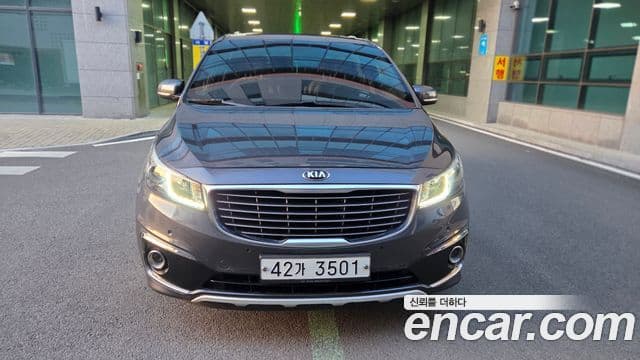 Kia All New Carnival Luxury, 2018 2