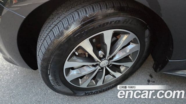 Kia All New Carnival Luxury, 2018 17