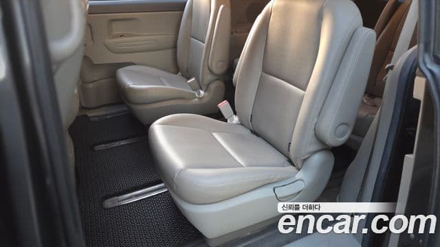 Kia All New Carnival Luxury, 2018 20