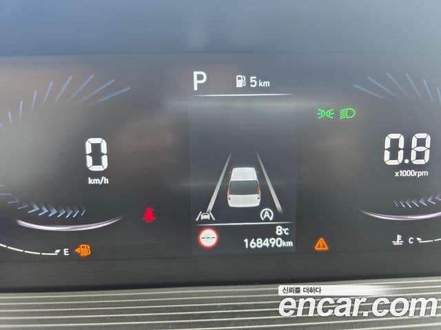 Hyundai Staria Modern, 2022 8