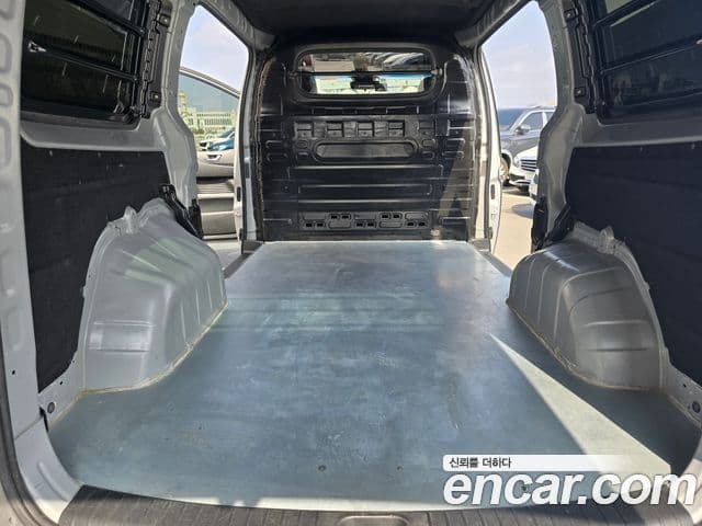 Hyundai Staria Modern, 2022 20