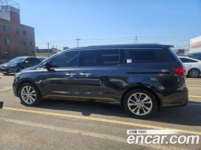 Kia The / новый New Carnival Special, 2019 3