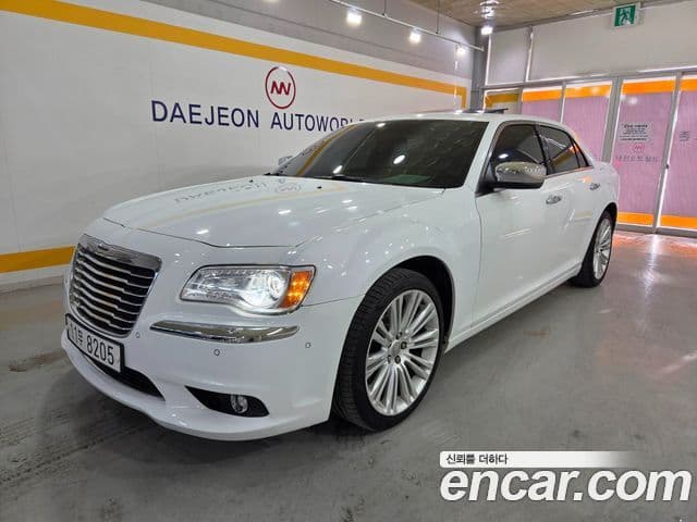 크라이슬러 The / новый New 300C, 2014 2