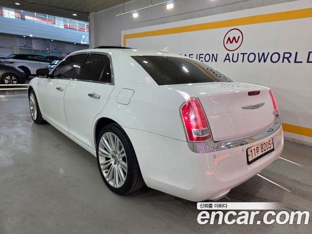 크라이슬러 The / новый New 300C, 2014 6