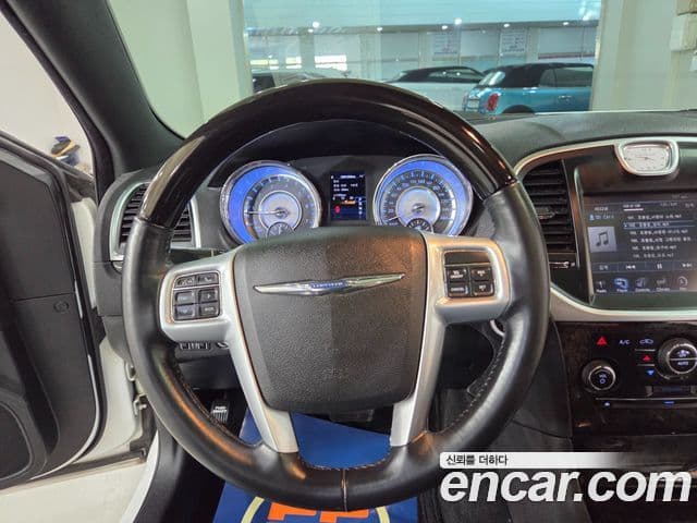 크라이슬러 The / новый New 300C, 2014 10