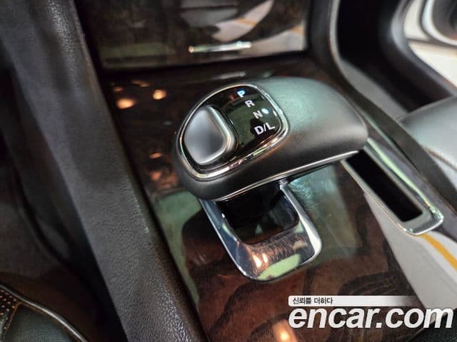 크라이슬러 The / новый New 300C, 2014 13