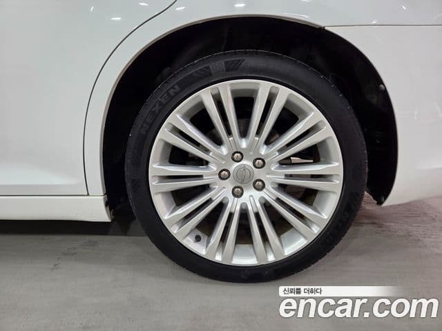 크라이슬러 The / новый New 300C, 2014 20