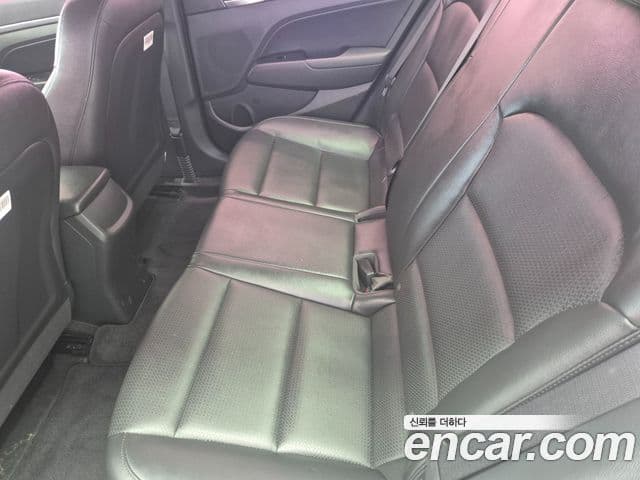 Hyundai Avante AD Style, 2017 7