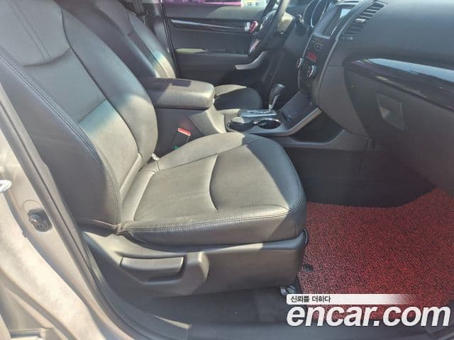 Kia Sorento R топовая версия, 2011 8
