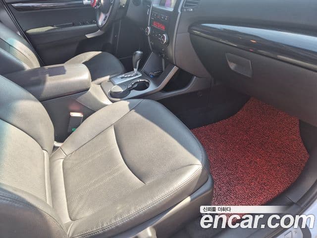 Kia Sorento R топовая версия, 2011 9