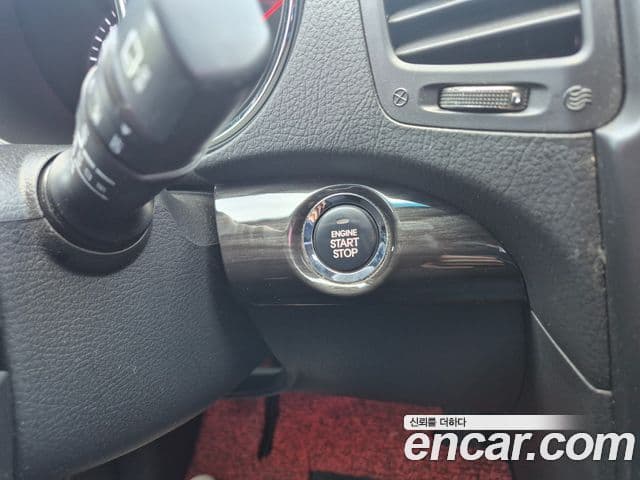 Kia Sorento R топовая версия, 2011 17