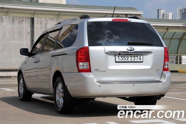 Kia Carnival R Premium, 2013 7