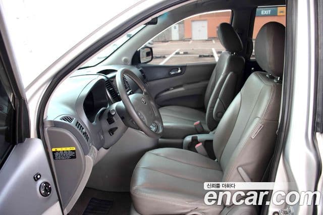 Kia Carnival R Premium, 2013 17
