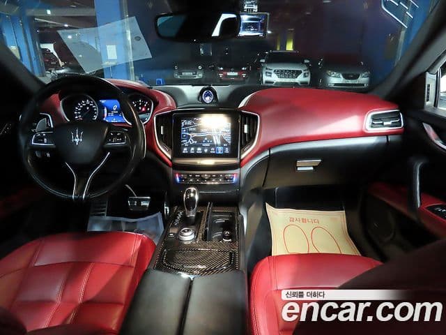 Maserati 기블리 3세대, 2018 все фото