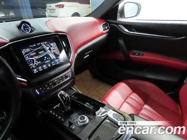 Maserati 기블리 3세대, 2018 10