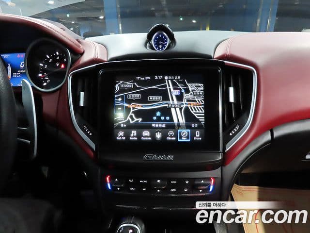 Maserati 기블리 3세대, 2018 11