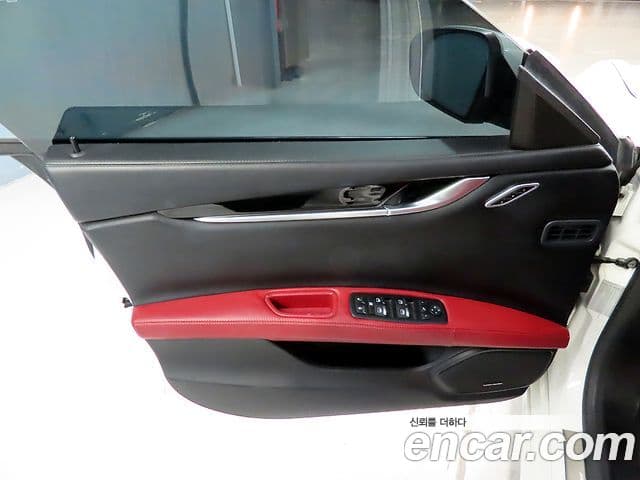 Maserati 기블리 3세대, 2018 13