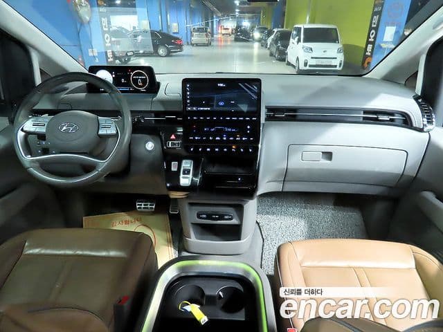 Hyundai Staria Inspiration, 2022 7