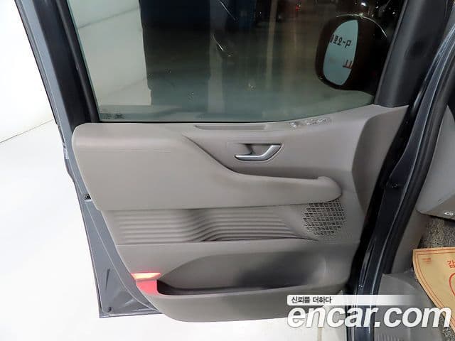 Hyundai Staria Inspiration, 2022 13