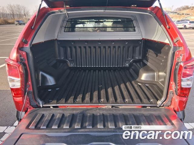 KG모빌리티(SsangYong) Musso Sport (Q250) Wild, 2025 17