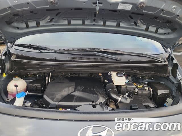 Hyundai Staria Smart, 2023 6