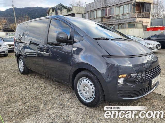 Hyundai Staria Smart, 2023 14