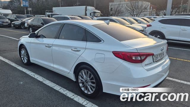 Hyundai LF Sonata 2.0 Smart, 2015 3