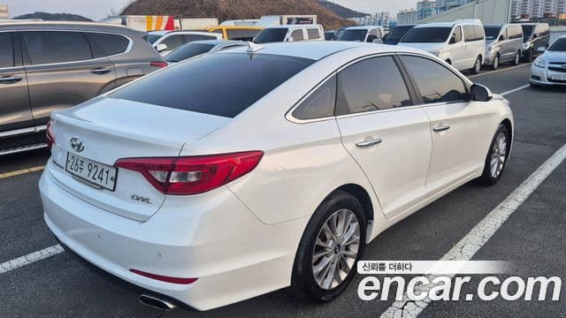 Hyundai LF Sonata 2.0 Smart, 2015 4