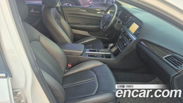 Hyundai LF Sonata 2.0 Smart, 2015 12