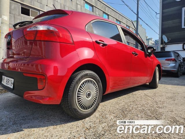 Kia The / новый New Pride Trendy, 2015 6