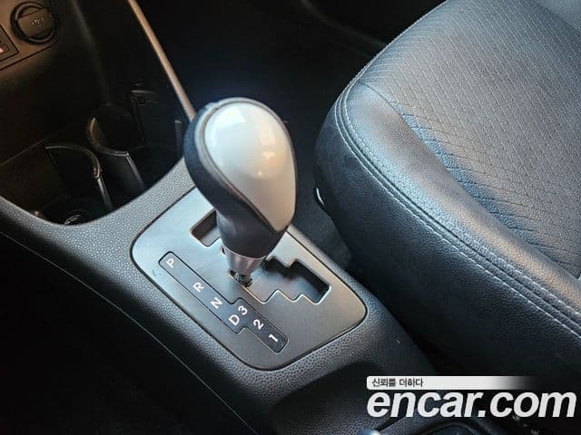 Kia All New Morning Deluxe Trendy, 2014 10