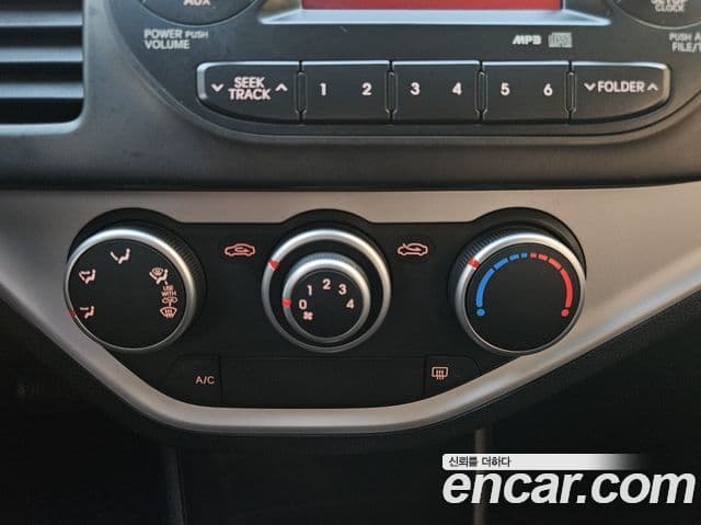 Kia All New Morning Deluxe Trendy, 2014 18