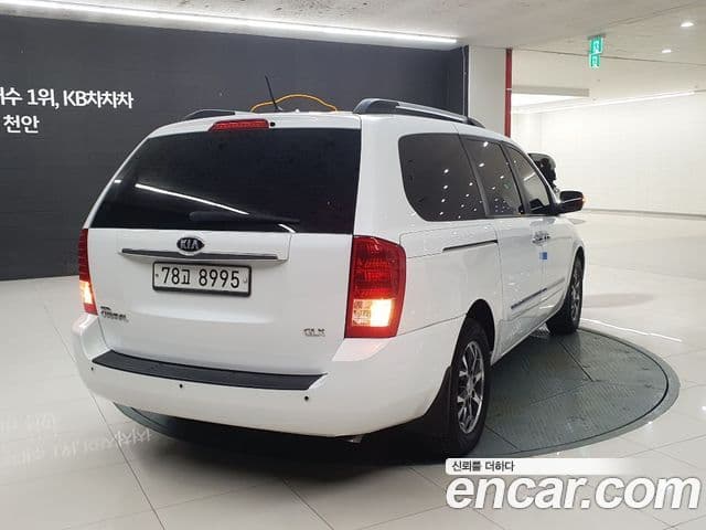 Kia Carnival R топовая версия, 2014 6
