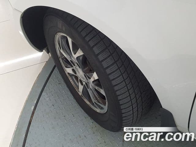 Kia Carnival R топовая версия, 2014 20
