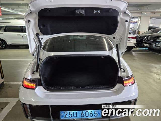 Hyundai Ioniq 6 Exclusive, 2023 16