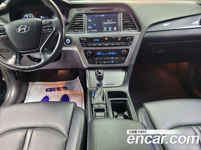 Hyundai LF Sonata гибрид Modern, 2017 8