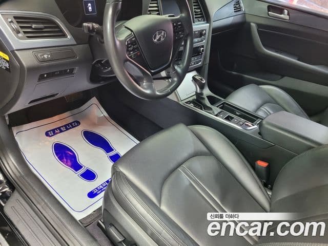 Hyundai LF Sonata гибрид Modern, 2017 9