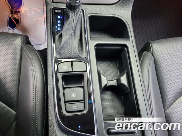 Hyundai LF Sonata гибрид Modern, 2017 11