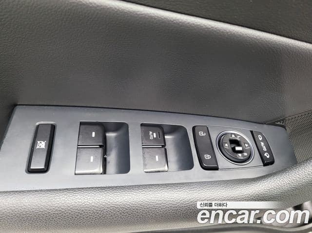 Hyundai LF Sonata гибрид Modern, 2017 13