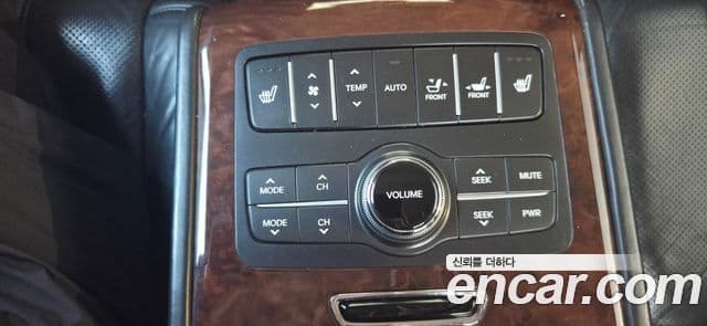 Hyundai Equus(новый кузов / новое поколение) Luxury, 2010 19