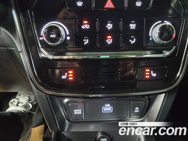 KG모빌리티(SsangYong) Berry New Tivoli V3, 2022 16