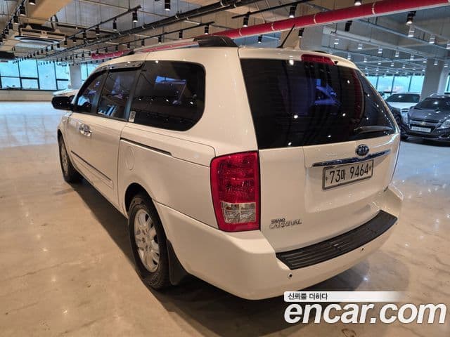 Kia Carnival R топовая версия, 2012 все фото