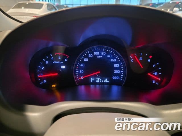 Kia Carnival R топовая версия, 2012 15